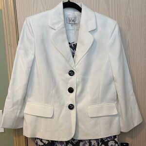 Le Suit White Blazer with floural skirt  - size 10 NWT